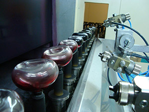 cam endustrisi - parfum sisesi boyama thumbnail